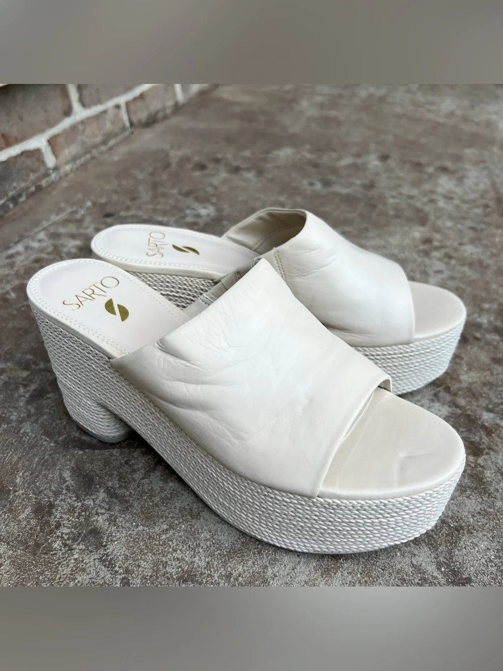 NEW Franco Sarto Womens Coco Platform Sandals Creamy Beige Sz 8.5